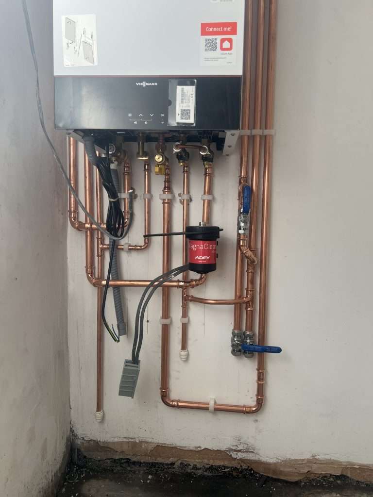 Viessmann gas boiler with magnetic filter and isolation valves